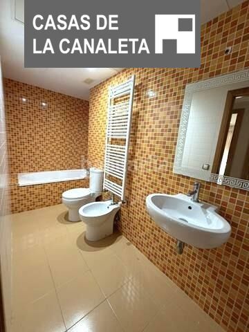 Foto 60ef3720-ae50-4a53-9cde-f910b1cf1f60. Rent flat with heating parking in La Constitución-Canaleta Mislata