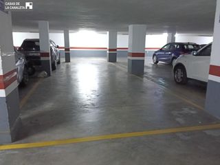 Affitto Posto auto in La Constitución-Canaleta. Plaza de garaje grande zona regacho