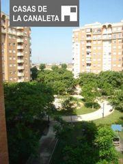 Affitto Appartamento in País Valencià. Piso con jardin comunitario