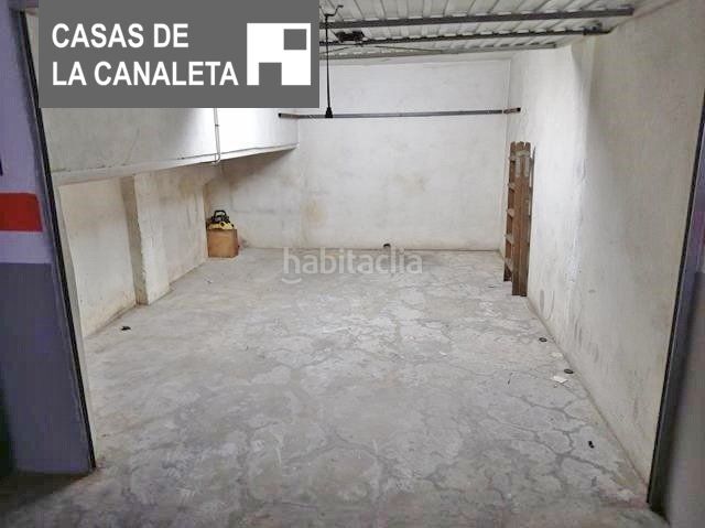 Foto 173567c2-dcd2-4214-a5a9-6a31e325f654. Affitto posto auto in La Constitución-Canaleta Mislata