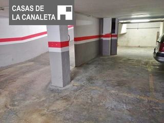 Location Parking voiture  Calle padre llansol. Plaza de garaje con trastero