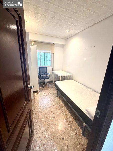 Foto 4133390c-32b9-4bed-9dd6-29411a80c5d5. Pis a Ciutat Jardí Valencia