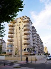 Miete Appartement in Carrer de les illes balears 22. Playa de gandia edificio tropicana park
