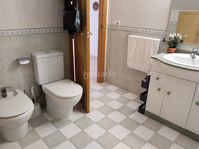 Foto 73898f6c-cc7c-443e-aee7-8ed1a1c9f51a. Dúplex amb aparcament a Playa de Gandía Gandia