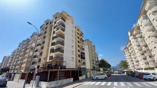 Lloguer Apartament en Carrer illes canries 19. Apartamento en edificio agua dulce