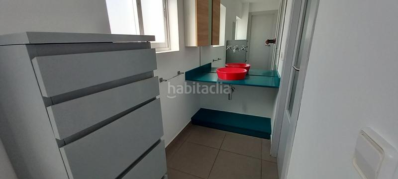 Foto b1c9b93e-3ad4-4384-b151-58d4c4d354eb. Dachwohnung mit heizung in Playa de Gandía Gandia