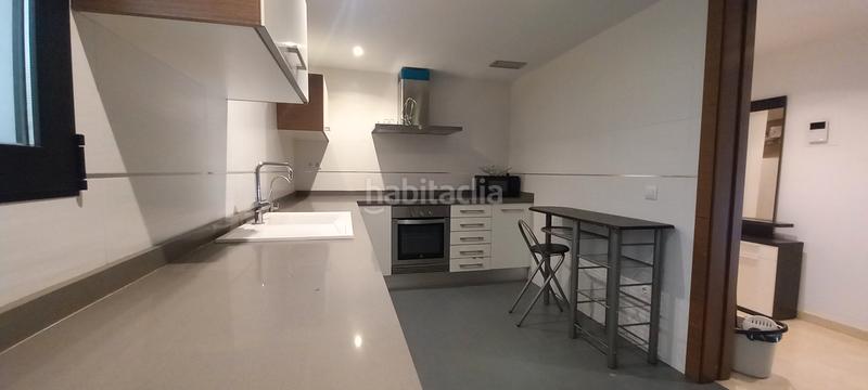 Foto 388a0540-40f2-46cb-8986-b27c290cbd2a. Flat with heating parking in Corea Gandia