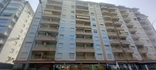 Location Appartement à Plaça de la rosa dels vents 51. Apartamento 1 dormitorio edificio jardin viii