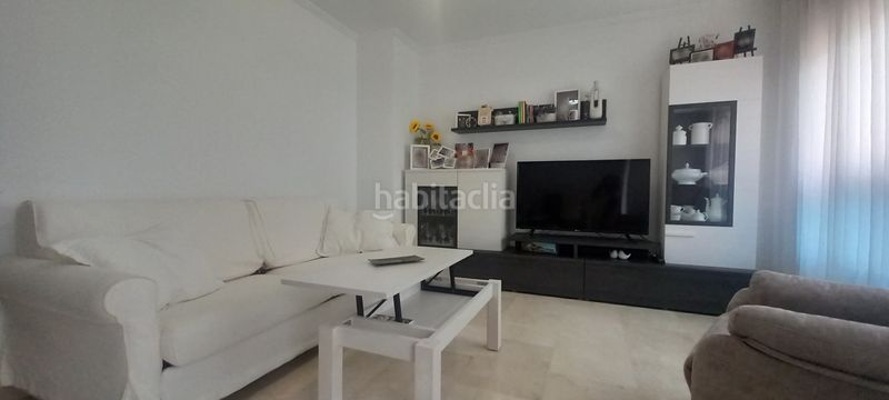 Foto 62f78a08-e7f3-41c7-b3ad-442e3e7452d9. Pis amb calefacció aparcament a Oliva pueblo Oliva