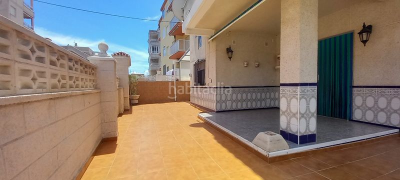 Foto ecd414ce-6221-4b9f-b05f-c985940d03ec. Xalet amb xemeneia calefacció aparcament a Bellreguard