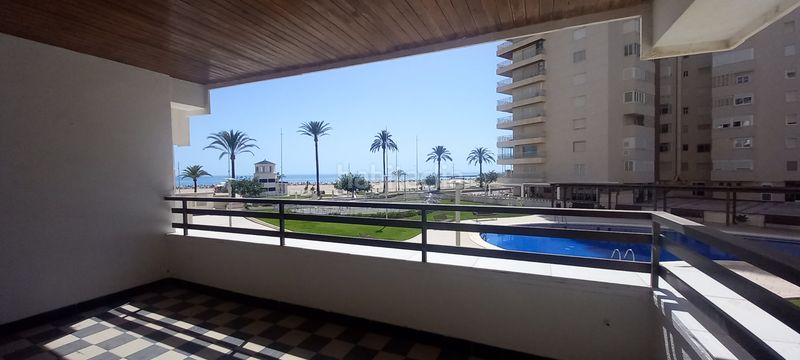Foto b557d33b-14a7-433c-b9e6-580f6a460d67. Pis amb aparcament piscina a Playa de Gandía Gandia