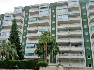 Affitto Piccolo appartamento in Plaça de la rosa dels vents 39. Apartamento en plaza rosa dels vents
