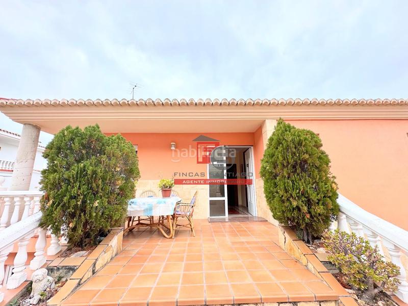 Foto 9605e043-2f5a-441d-a33d-fc7ddbf5c5ca. Chalet en calle single del 32 chalet con piscina en urbanización bona vista en Cullera