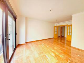 Pis  Calle ramon y cajal. Preciosa vivienda a estrenar en el centro del pueblo de cullera