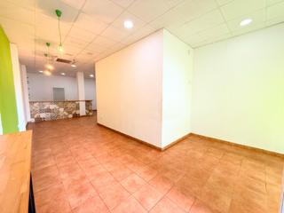 Geschäftsraum  Calle 25 d,abril. Local comercial totalmente reformdo en san antonio