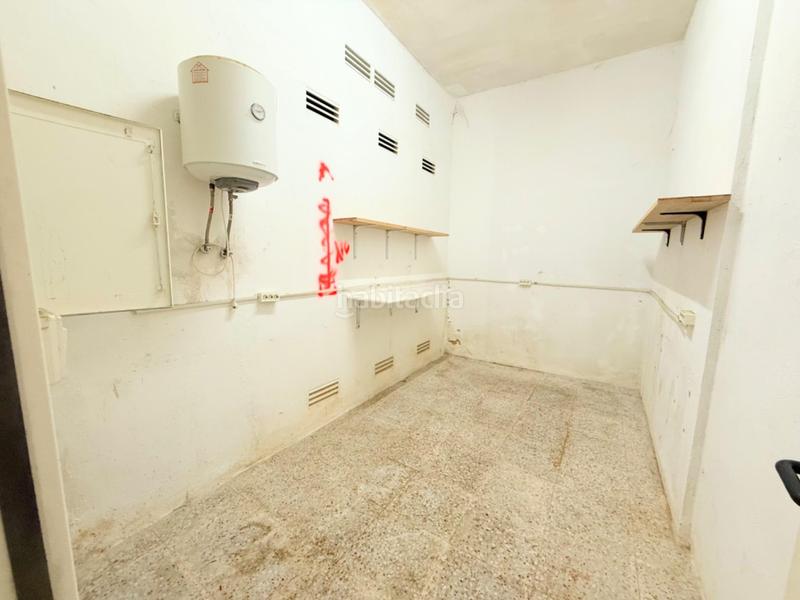 Foto a5c22a6a-5a17-4cbe-8abf-dacba38ce66c. Local comercial a Sant Antoni Cullera