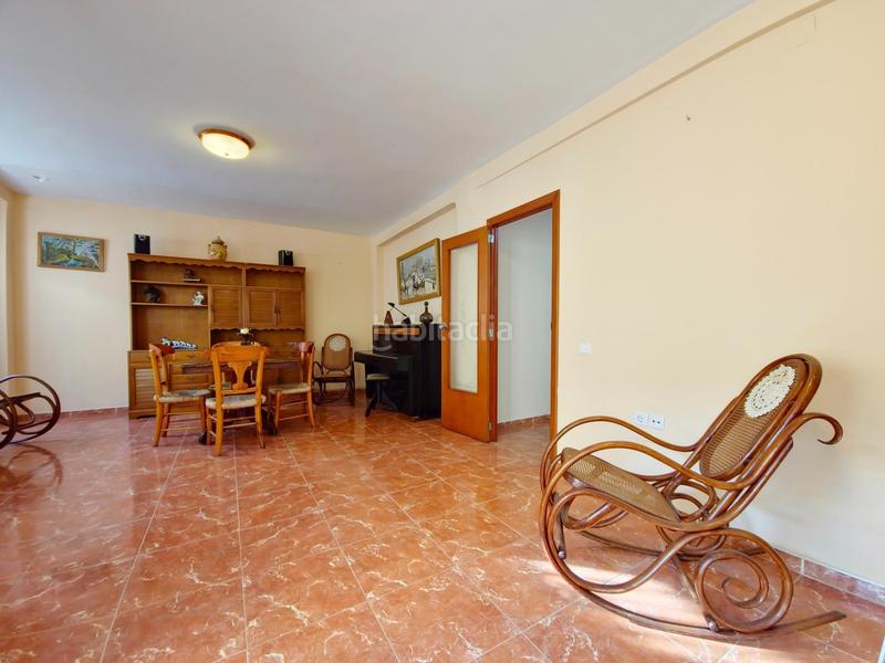 Foto 6a38c6b0-493a-4b5b-b10e-27e6cbd2d2b1. Casa con parcheggio in pueblo de Cullera Cullera