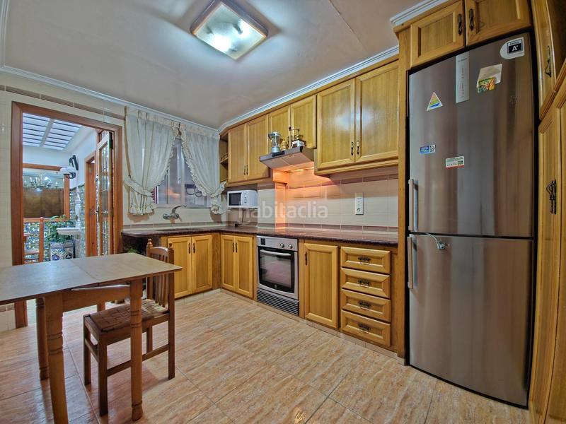 Foto cc520bb7-25dc-4deb-ae0e-3c3abde7608f. Casa con parcheggio in pueblo de Cullera Cullera