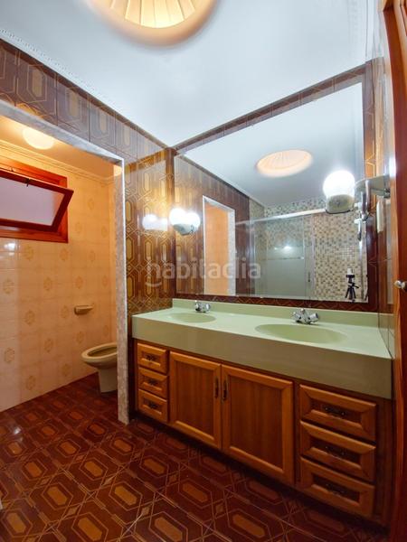 Foto e66d1139-5358-42f5-af9a-a355efb5e2aa. Casa con parcheggio in pueblo de Cullera Cullera