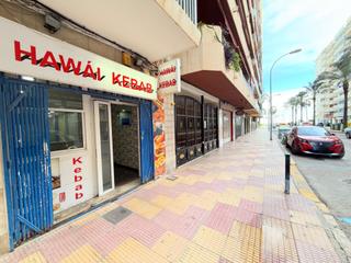 Lloguer Local Comercial  Avenida blasco ibañez. Local comercial en zona turística de cullera