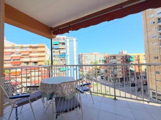 Pis  25 d'abril. Vivienda ubicada en el centro turstico de cullera