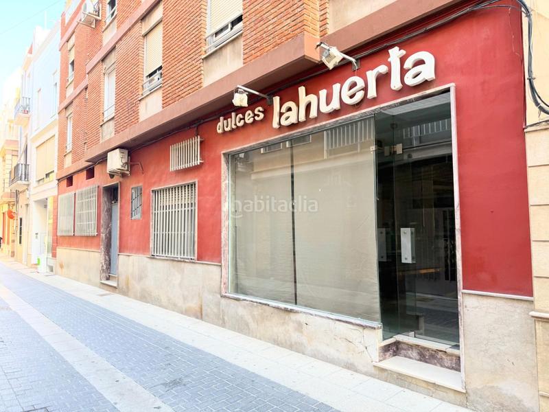 Foto 01212aa6-5db7-449c-ae5c-ecbd22c2a81f. Local comercial  en el corazón en pueblo de Cullera Cullera