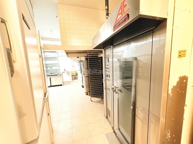 Foto efa98a88-4328-4839-8316-83df4fdc0761. Local comercial  en el corazón en pueblo de Cullera Cullera