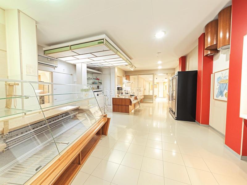 Foto f70b1173-9aed-48c4-b844-5320d29a257a. Local comercial  en el corazón en pueblo de Cullera Cullera