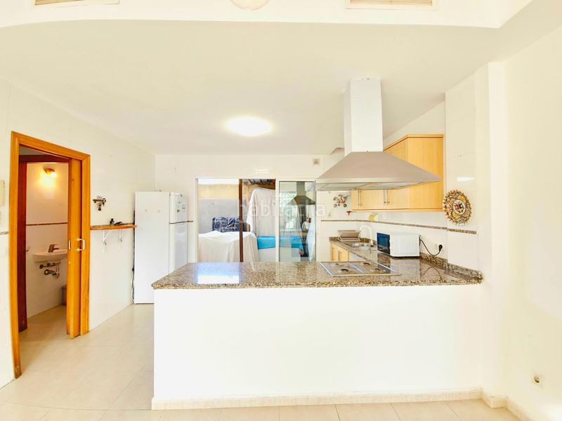 Foto 7cc6daba-bf7b-4c11-8834-3783957079f9. Casa adossada a llauri 7 a Bulevar del Xúquer Cullera