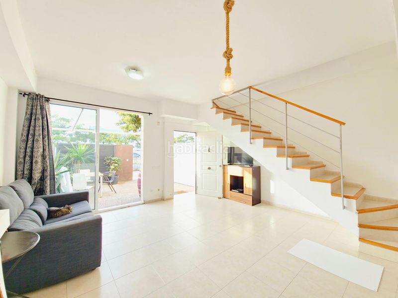 Foto 814316a8-c3c9-4cb3-b4af-918d636bbc9d. Casa adossada a llauri 7 a Bulevar del Xúquer Cullera