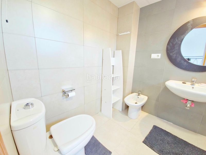 Foto 98b05273-7129-449f-bd56-7bcac538bc21. Casa adossada a llauri 7 a Bulevar del Xúquer Cullera