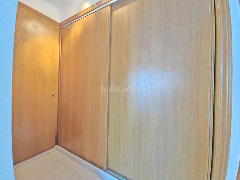 Foto d084c5c6-903c-4bb4-94b5-db46a1583518. Casa adossada a llauri 7 a Bulevar del Xúquer Cullera