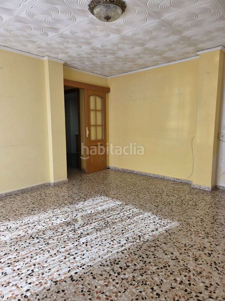Foto c1e4d93f-4353-46f0-8bda-43348659c5d1. Pis a Tavernes de la Valldigna