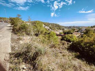 Terrain résidentiel à Olivo-els rosers 1. Terreno con vistas en castellet