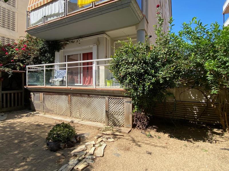 Foto 1c1ca30a-c117-4922-8743-eb7bb1ffa312. Planta baja un oasis en la playa en Segur Platja Segur de Calafell