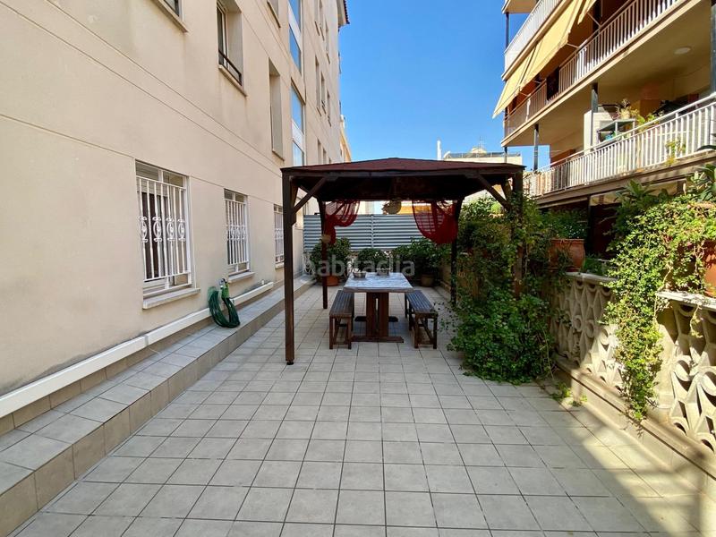 Foto bd9ff72e-9cdb-487e-a2b7-df4884604736. Planta baja un oasis en la playa en Segur Platja Segur de Calafell