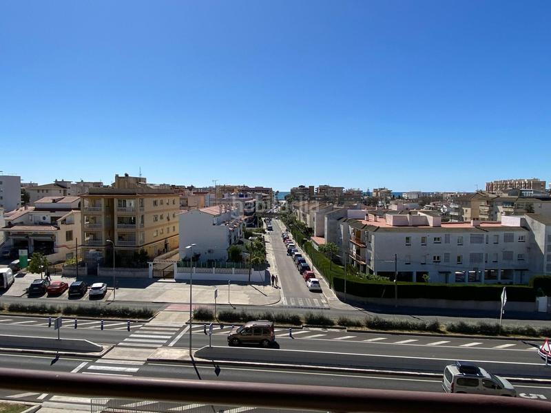 Foto 857a0973-0cb0-4a58-bf71-acbf46cfde2d. Piso  esquinero con ascensor piscina y parking en Cunit