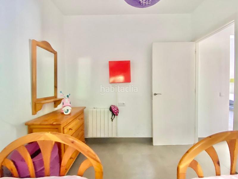 Foto da1f6084-6744-4ca7-b61c-c47884cd517c. Chalet en costa Cunit - els jardins - els rosers Cunit