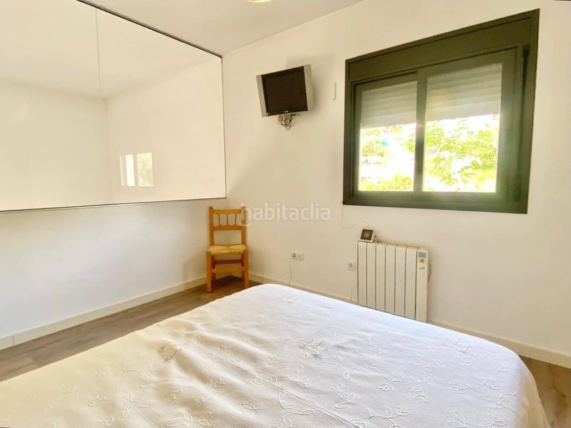 Foto e3c8c4f2-6f2d-461e-abc3-8cf682e688ab. Chalet en costa Cunit - els jardins - els rosers Cunit