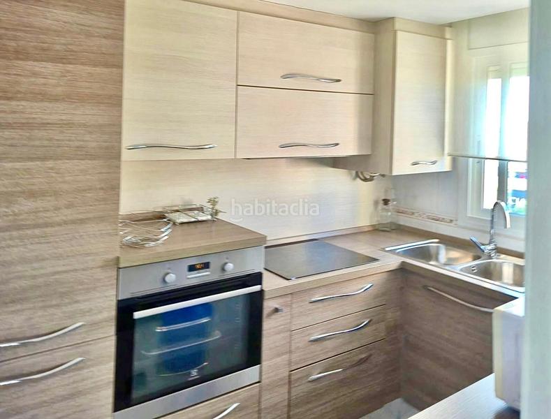 Foto 76df957d-b287-4526-8631-93cd085cf03d. Ático  reformado con solarium y piscina en Cunit residencial Cunit