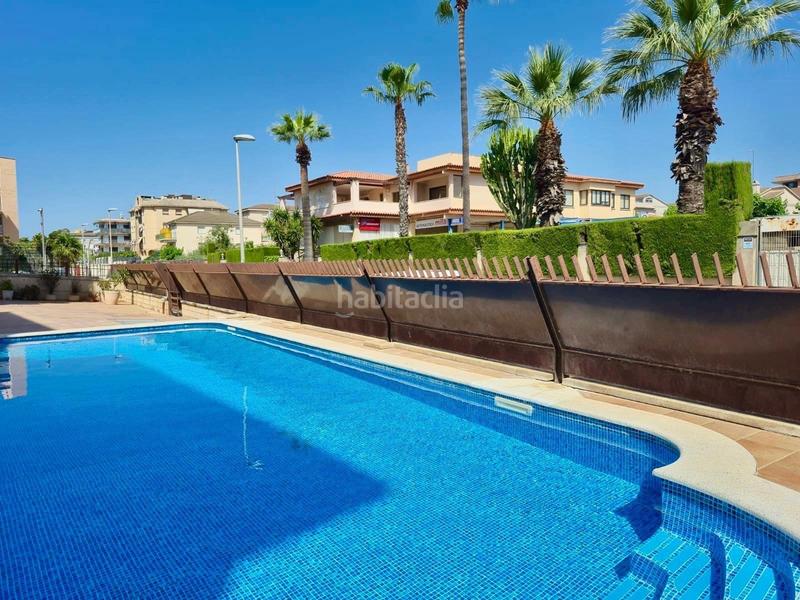 Foto c59cbb4d-845d-4734-9a5a-a87e30dc11a7. Ático  reformado con solarium y piscina en Cunit residencial Cunit