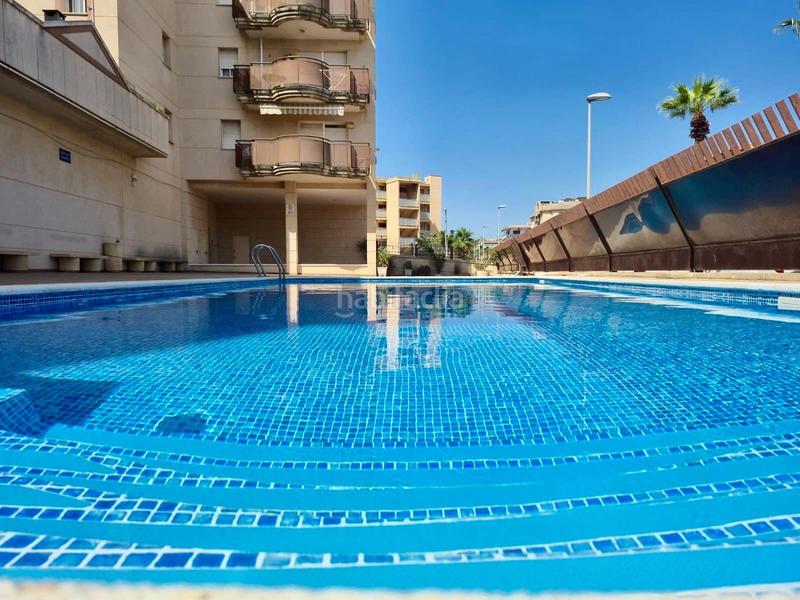 Foto fac8de0e-6526-47cd-bd91-fa636113aaa2. Àtic amb piscina a Cunit residencial Cunit