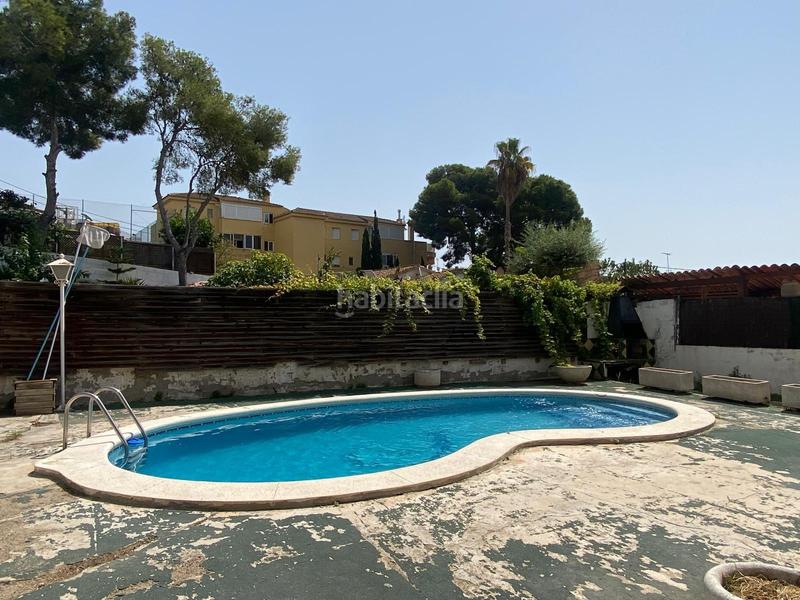 Foto 011760f8-43b6-452d-8a18-38c86549d1ee. Chalet oportunidad casa a 4 vientos en Segur de Calafell nucli urbà Segur de Calafell