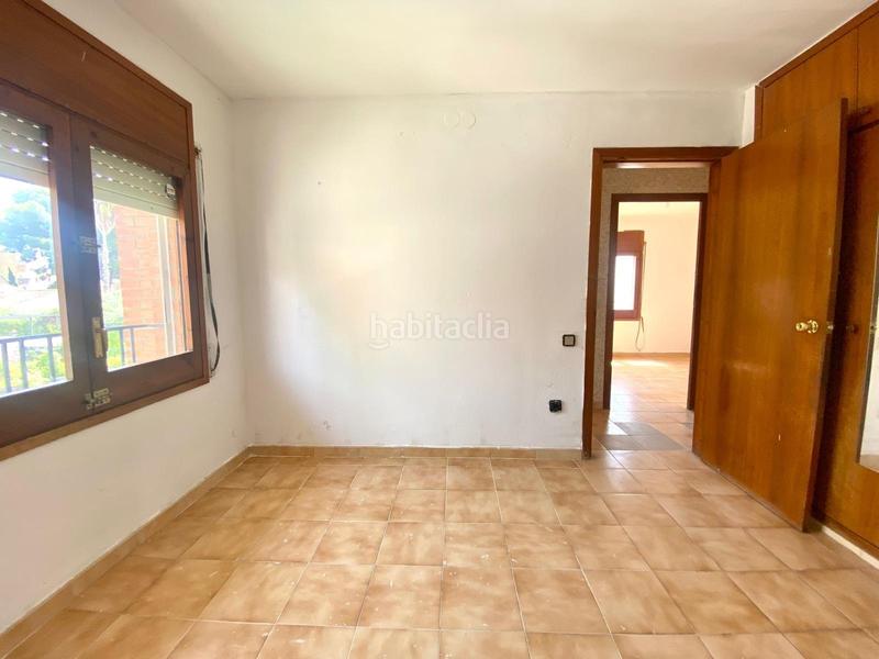 Foto 8867b677-e249-4011-a2b2-2e2ae747f86a. Chalet oportunidad casa a 4 vientos en Segur de Calafell nucli urbà Segur de Calafell