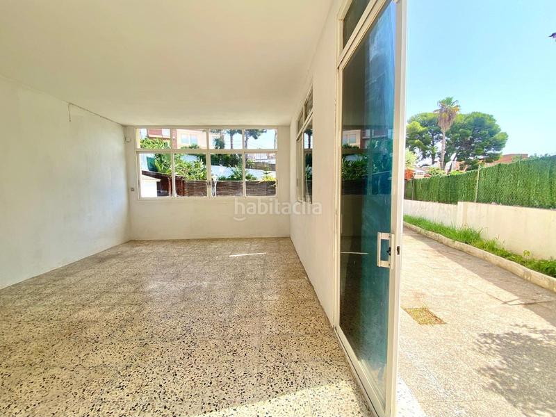 Foto d86adb99-8074-493b-bbad-e8df3801af52. Chalet oportunidad casa a 4 vientos en Segur de Calafell nucli urbà Segur de Calafell