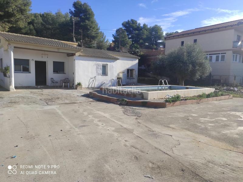 Foto 140125f3-17f8-42d2-b4ce-7c6bba336df4. Casa con piscina in costa Cunit - els jardins - els rosers Cunit