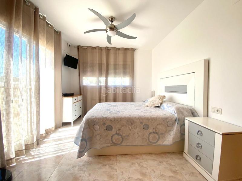 Foto 61becfb6-fd96-4652-9d14-c85c16877762. Chalet impecable chalet con piscina en Cunit residencial Cunit