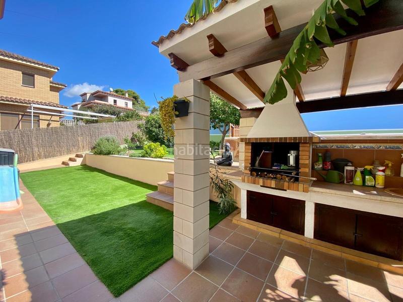 Foto 74807f53-8bf1-4932-9c8d-b59af080fd62. Chalet impecable chalet con piscina en Cunit residencial Cunit