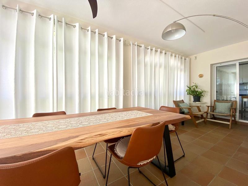 Foto ef838c16-6813-4f41-a60e-bea4df47af54. Chalet impecable chalet con piscina en Cunit residencial Cunit