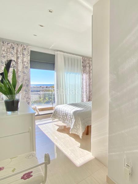 Foto 10ff79bd-f729-44a6-a194-50fe308fcff3. Casa adosada espectacular casa adosada en Bonavista con vistas al mar en Vendrell (El)